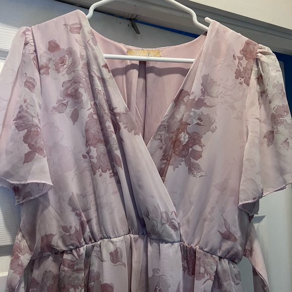 Ricarica Dress light purple and mauve floral flowy dress. - Picture 7 of 10